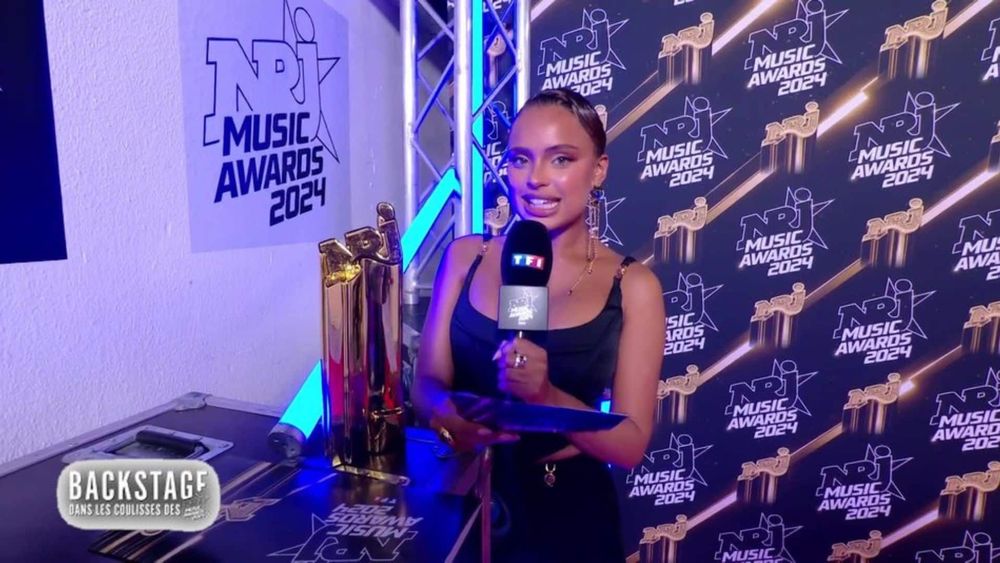 "Le vide abyssal", "Affligeant" : malaise en direct, la prestation de Paola Locatelli aux NRJ Music Awards 2024 violemment critiquée, regardez !