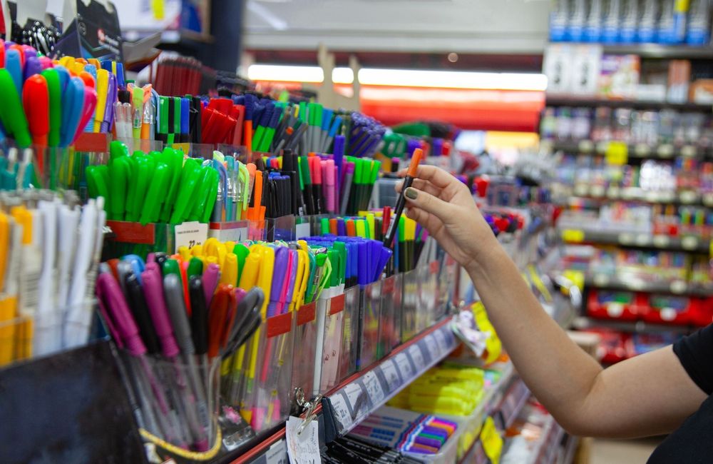 Rentrée : des substances nocives détectées dans plusieurs fournitures scolaires