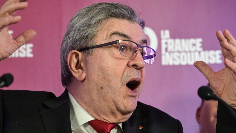 "Mr president..." Jean-Luc Mélanchon s'emporte et défie Donald Trump : "Ça va chauffer"