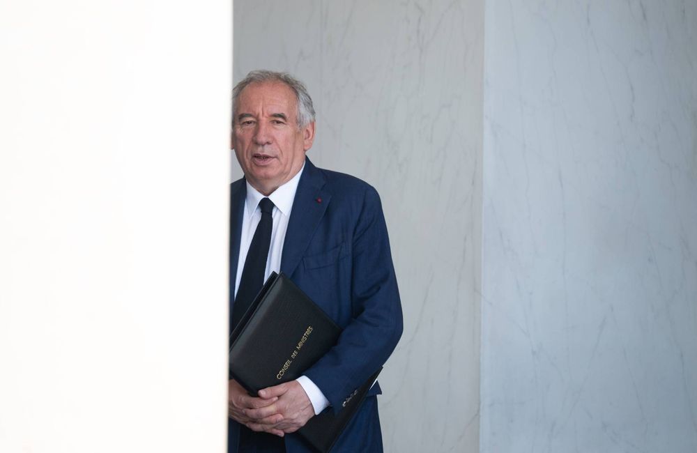 Des violences au collège Saint-Jean à Pélussin : cette autre affaire qui vise François Bayrou
