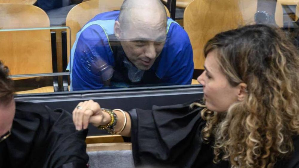 "Dans d'autres circonstances..." : l'ambiguité que Cédric Jubillar a tenté de créer avec son avocate, Me Emmanuelle Franck