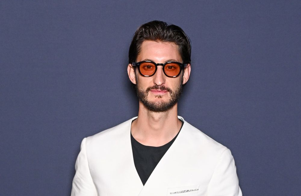 « Je le conseille à quiconque » : Pierre Niney confie avoir suivi une thérapie
