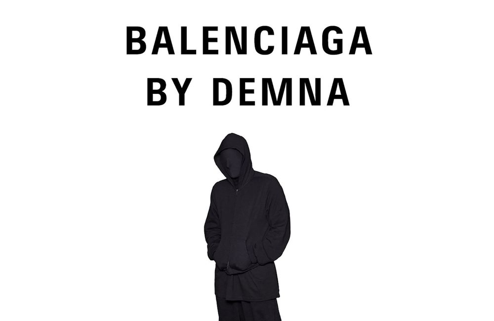 Demna fait ses adieux à Balenciaga avec une exposition rétrospective incontournable