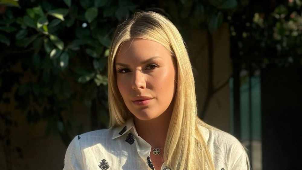 Amélie Neten : un an après le décès de sa maman, elle se confie, "J'ai enfin pu...