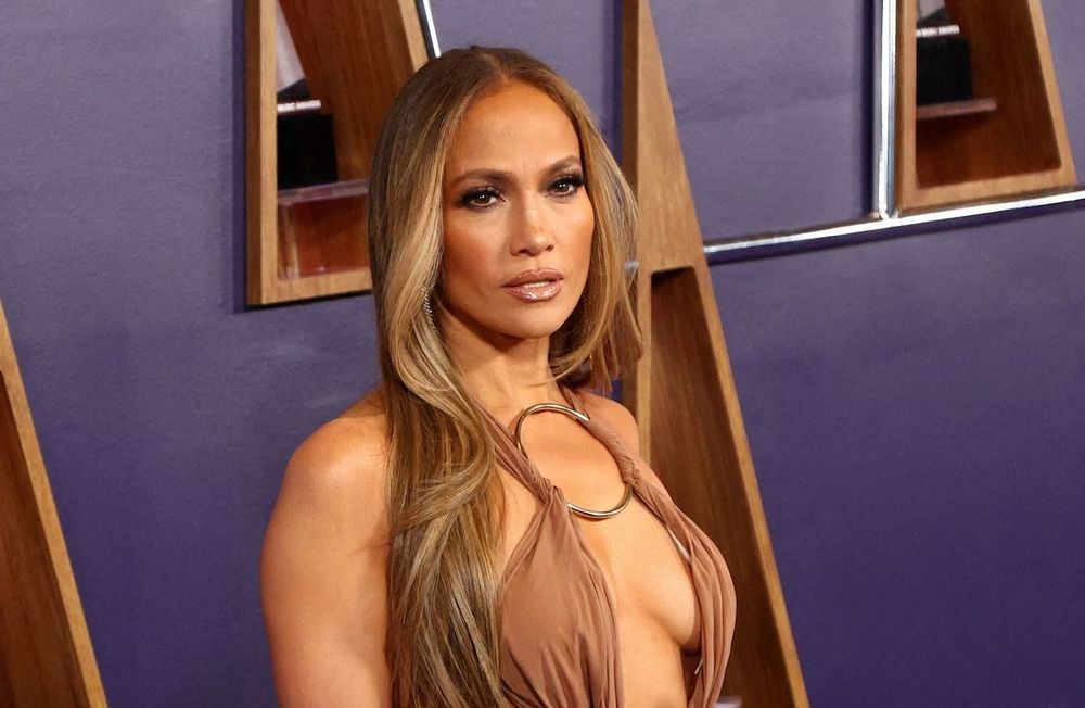 Jennifer Lopez revient sur son divorce avec Ben Affleck : « Je suis plus forte après ton naufrage »