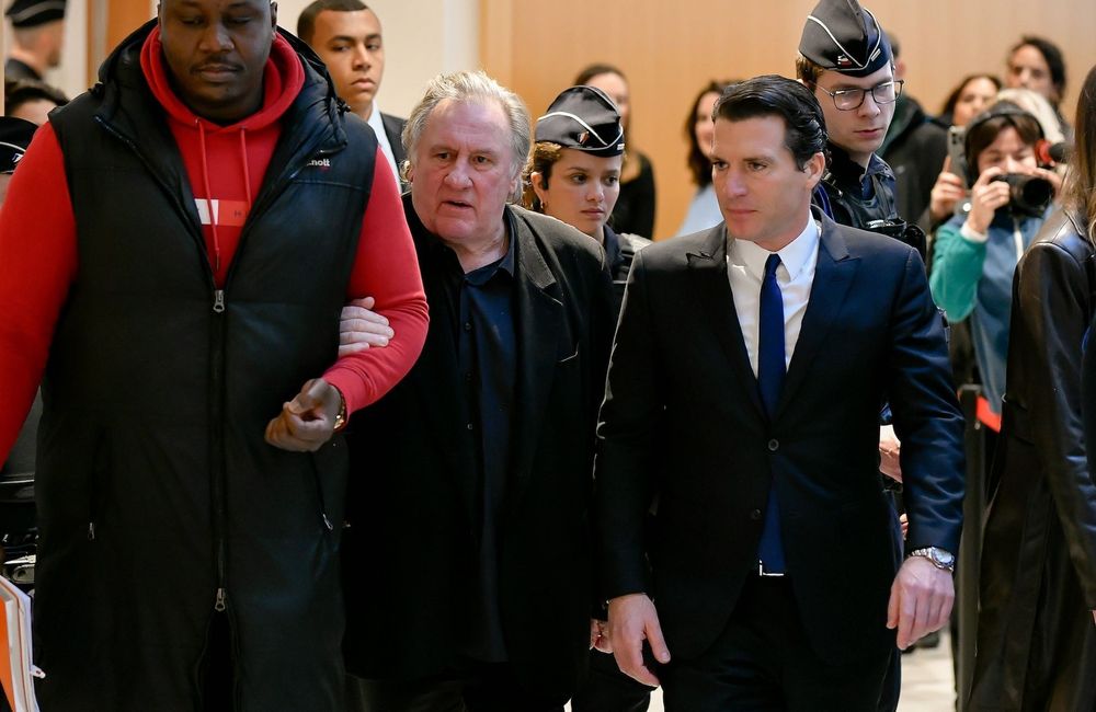 Affaire Gérard Depardieu : l’acteur se sépare de son avocat Jérémie Assous, visé par une enquête déontologique