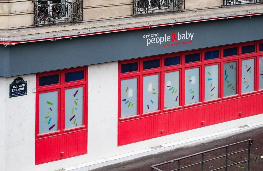 Une ex-employée de crèche jugée pour avoir tué un bébé avec du Destop
