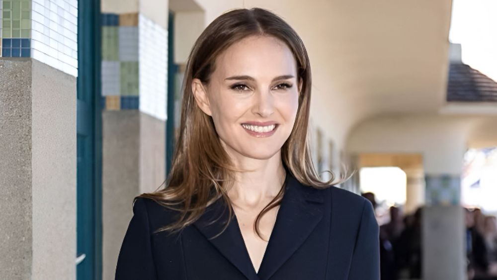 "Elle est quasiment à cinq mois de grossesse…" : Natalie Portman est enceinte de son troisième enfant à 44 ans !
