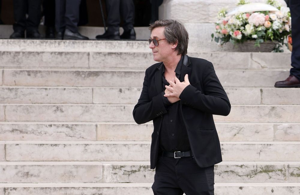 « Je ne peux plus » : ce regret de Thomas Dutronc depuis le décès de sa mère Françoise Hardy