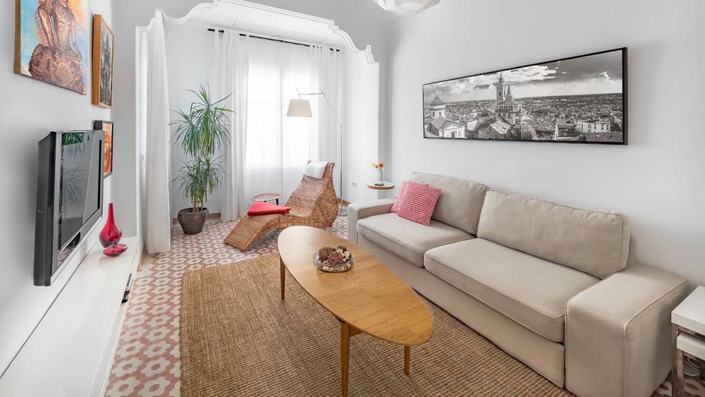 Hausse d'impôts, taxe sur les Airbnb... Voici les 3 mesures envisagées (ou non) pour les particuliers