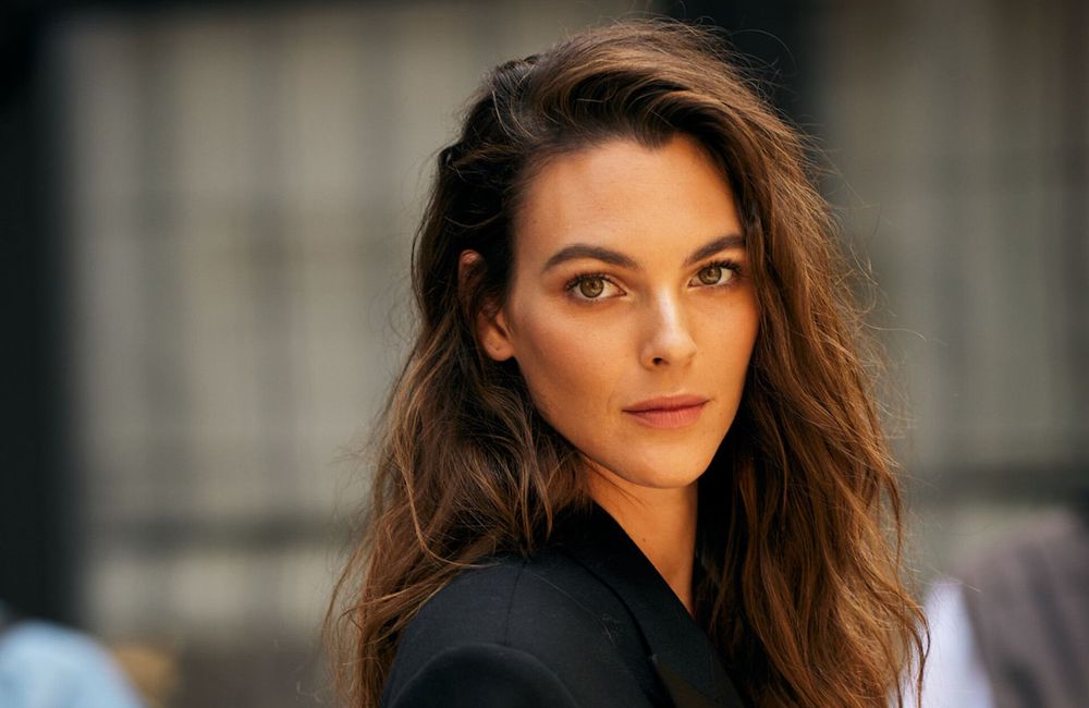« Raspberry Makeup » : la tendance fruitée qui va sublimer l’automne 2025