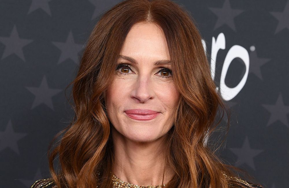 Métamorphosée, Julia Roberts succombe à cette coloration estivale