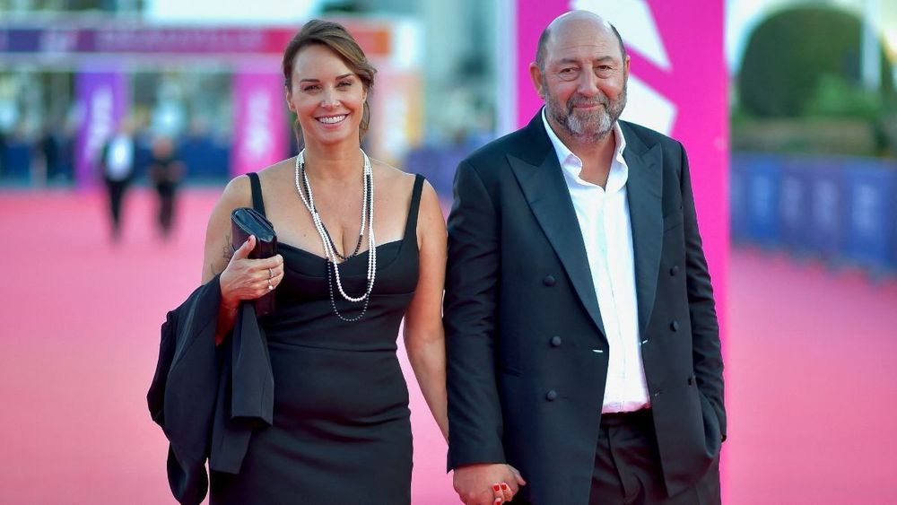 Julia Vignali toute dévêtue dans une vidéo vieille de 20 ans, elle assume : "J'ai gagné ma vie comme ça"