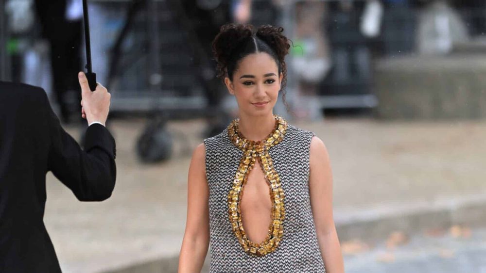 Lena Mahfouf : surprise ! L’influenceuse star annonce s’être mariée à l’autre bout du monde, tous les détails !