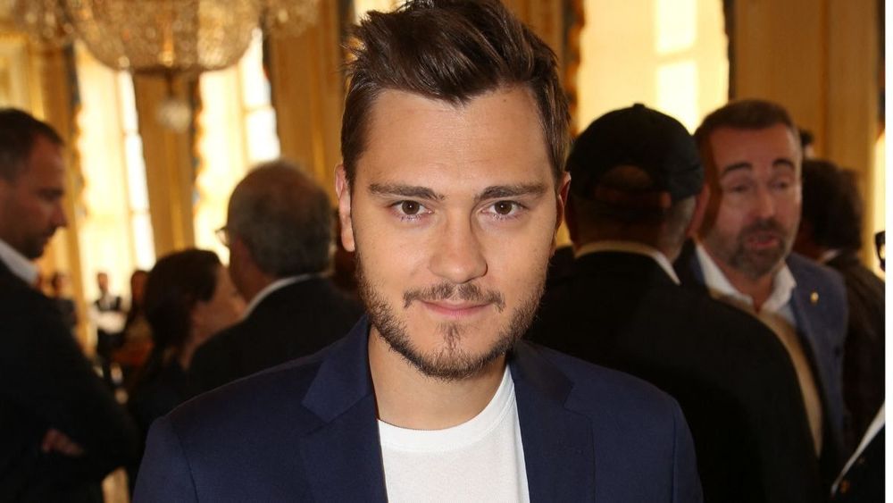 Jeff Panacloc annonce la naissance de son fils, son troisième enfant, né à la maison : "Mon amour, tu es venu au monde"