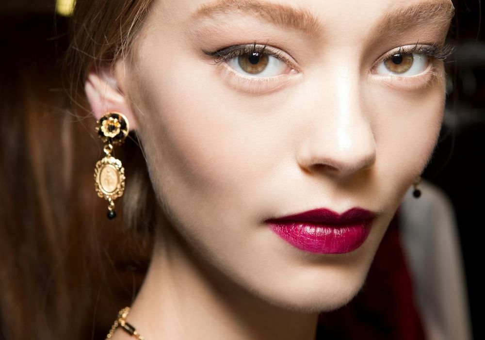 Maquillage de soirée : les bonnes étapes pour être au top