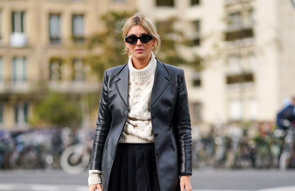 Voici 4 façons de porter une jupe courte cet automne