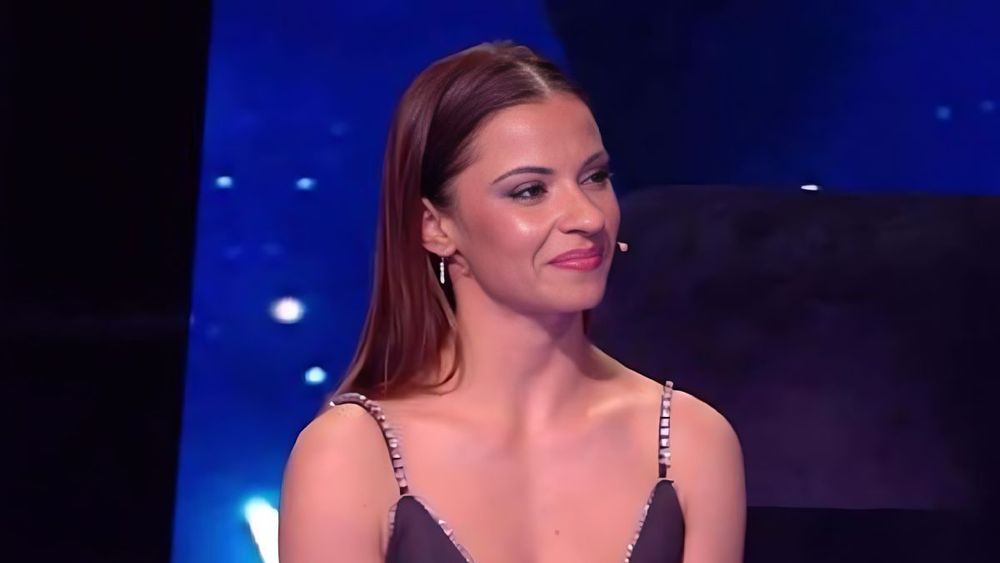 Denitsa Ikonomova attirée par Karine Ferri ? "Nos bouches se touchaient...