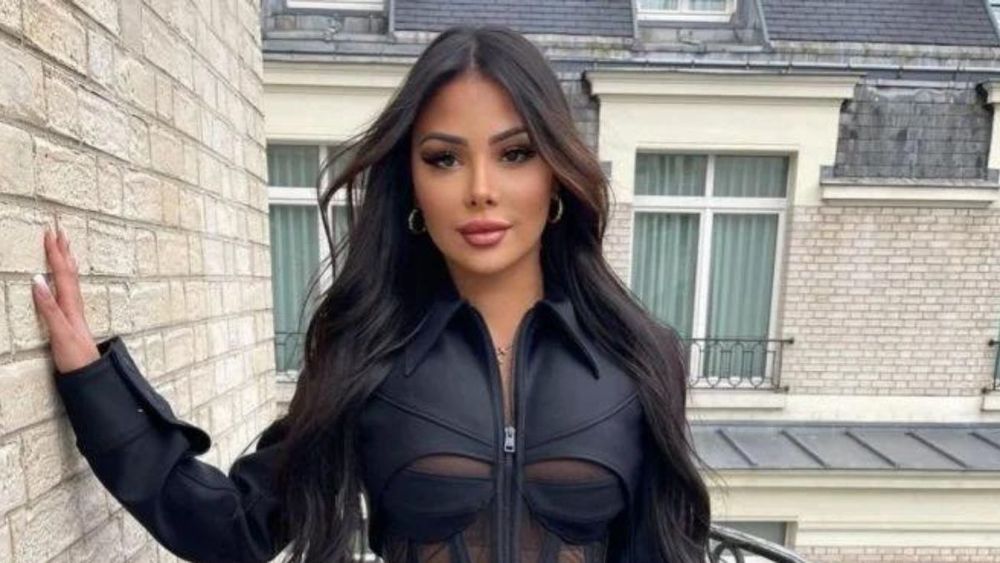 Maeva Ghennam, nue sur la toile, elle prend la parole : « J’arrive pas à m’en remettre »