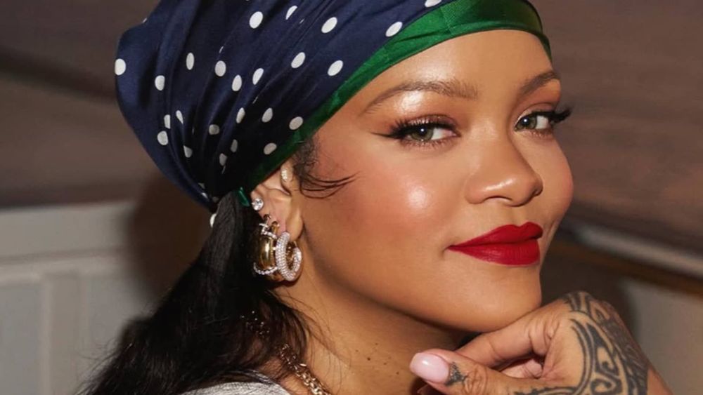 Rihanna : maman pour la troisième fois, première apparition depuis la naissance de sa fille !