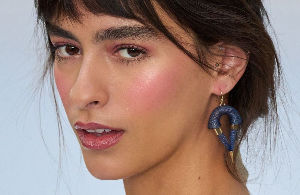 Ce blush en poudre ultra pigmenté fait le buzz sur les réseaux sociaux