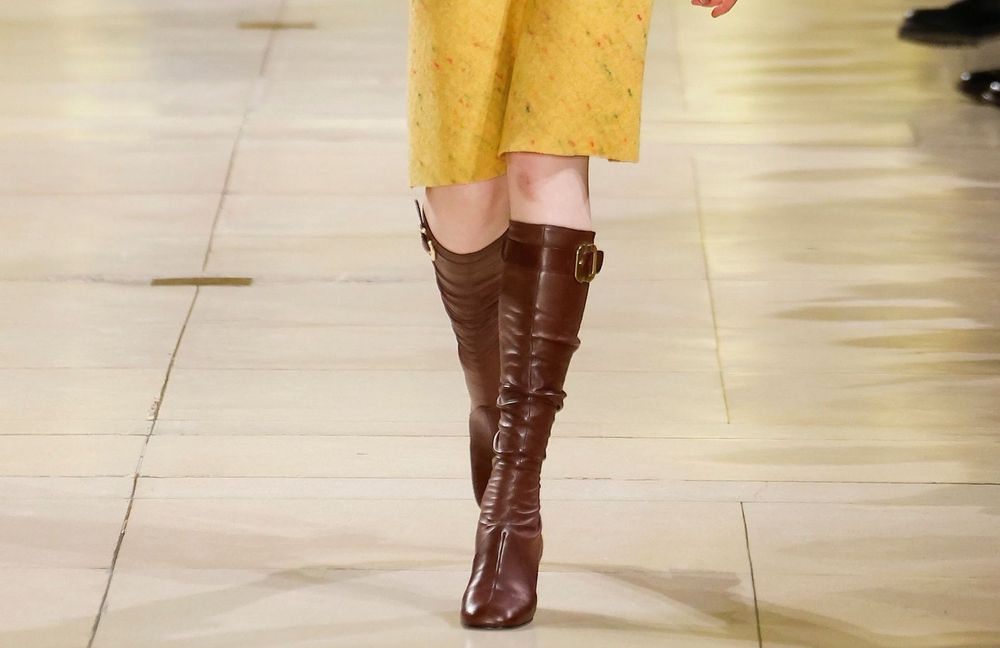 Oubliez les modèles chunky, ces bottes règneront tout l’automne