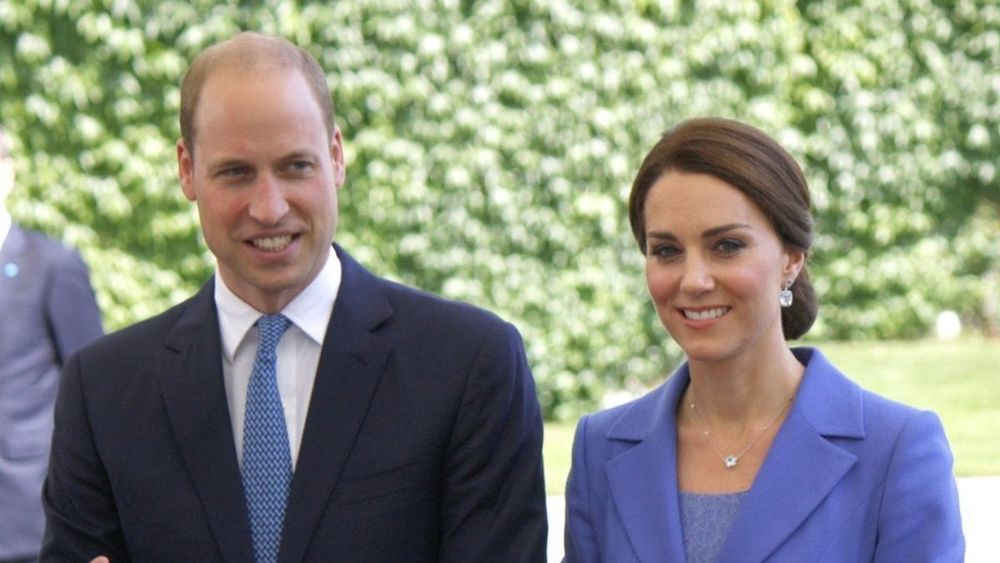 Kate Middleton à la trappe, le prince William est venu en célibataire à Notre Dame de Paris