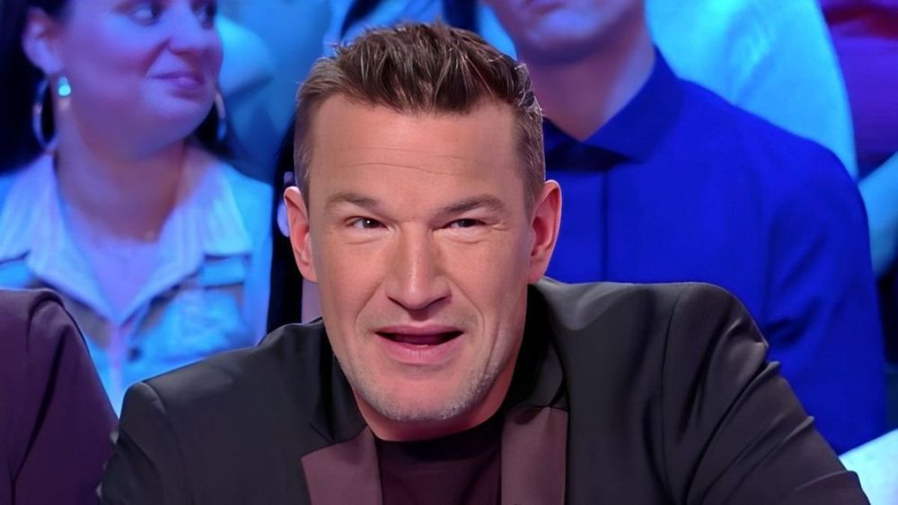 Snobé par Emmanuel Macron, Benjamin Castaldi sort de ses gonds : "Il m'a décoché un…