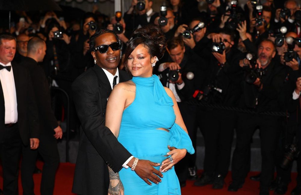 Rihanna : première apparition avec sa fille de six mois, Rocki Irish, et son époux A$AP Rocky à Paris