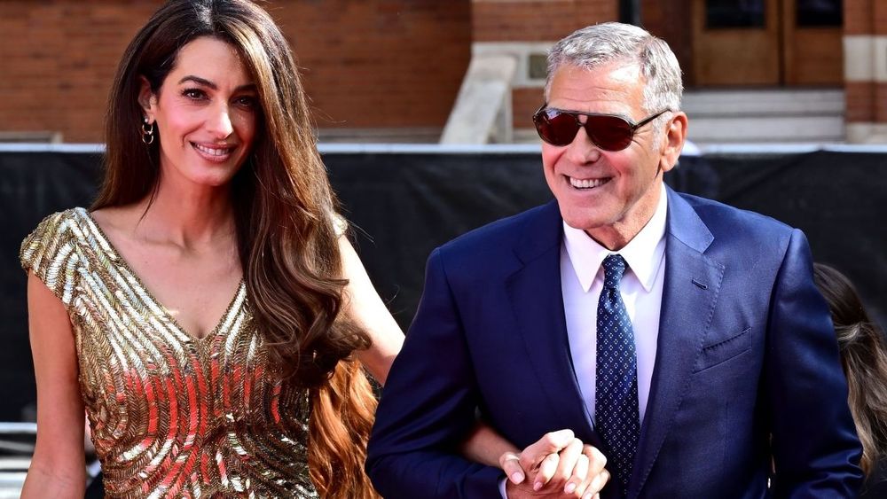George Clooney : son épouse Amal Clooney confie son excitation pour "des endroits dangereux"