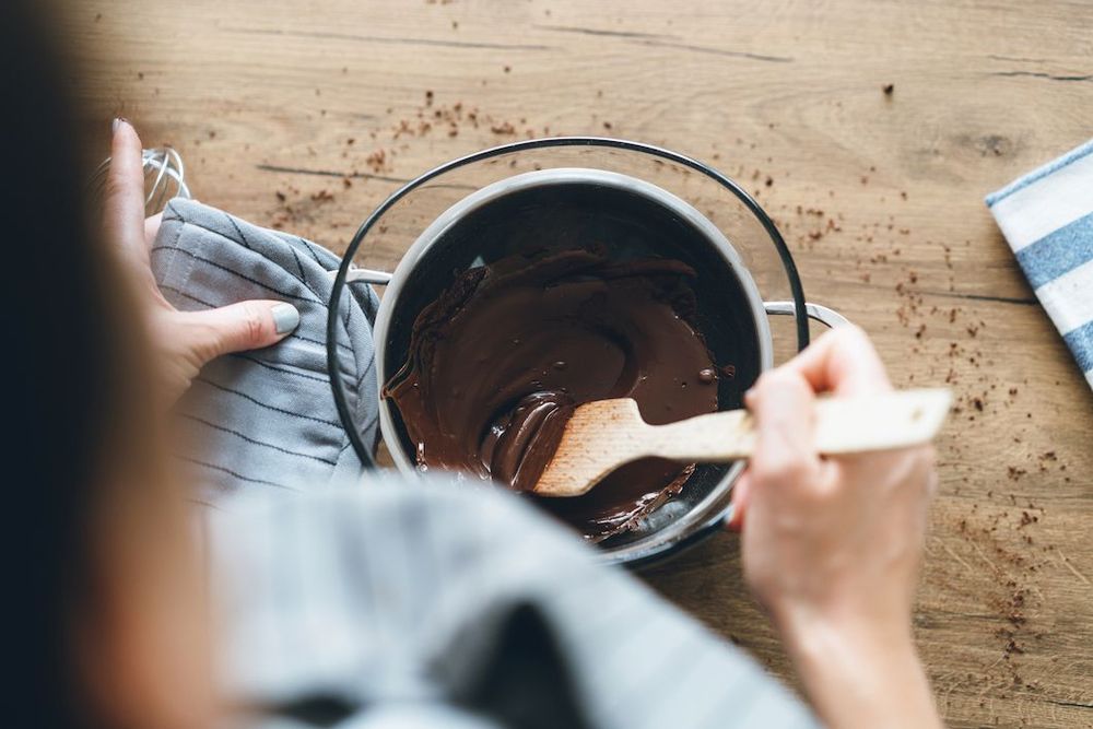 Pourquoi vous ne devriez jamais faire fondre le chocolat au bain-marie