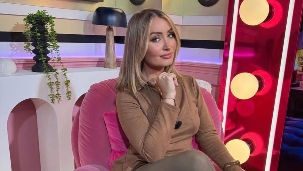 Beverly Bello : en couple depuis 2 ans avec un homme de 18 ans son aîné, une photo du couple dévoilée !