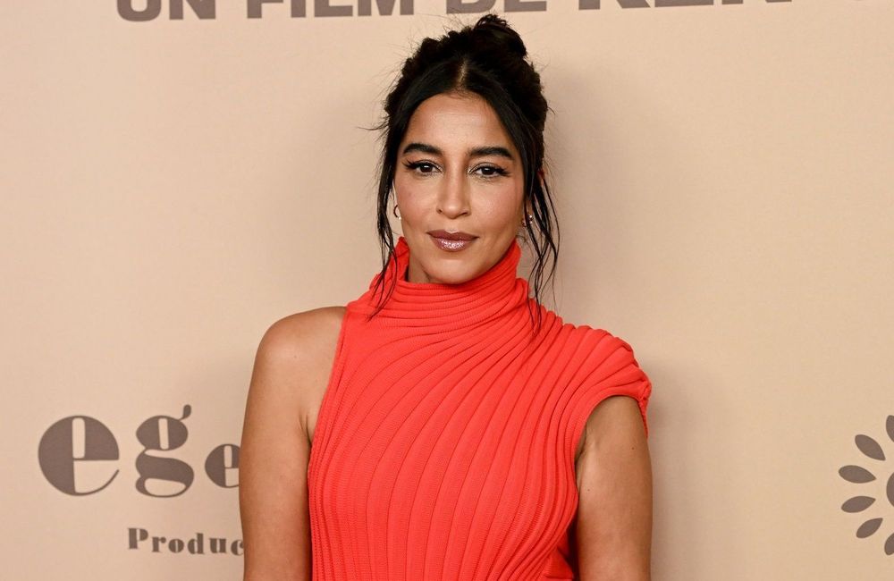 « On était hyper intimidées » : Leïla Bekhti revient sur sa rencontre avec Céline Dion