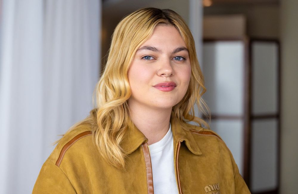 Louane dévoile des photos inédites de sa mère et de sa fille Esmée à quelques heures de l’Eurovision