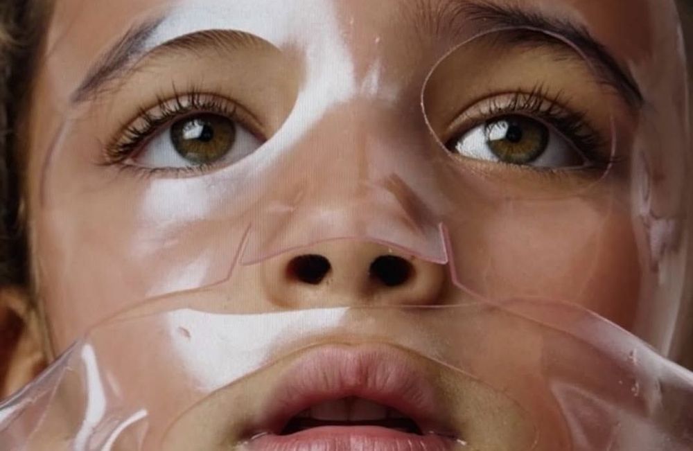 De la skincare pour des enfants de 3 ans : la nouvelle marque de Shay Mitchell fait débat