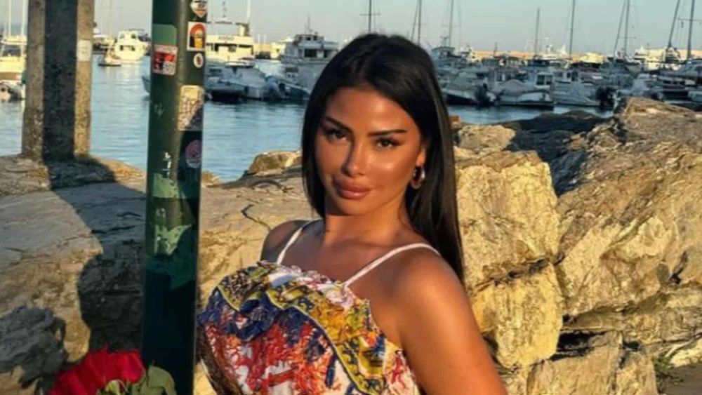 "Celui qui me veut devra..." : voilée, Maeva Ghennam débute une nouvelle et vie prend une décision radicale !