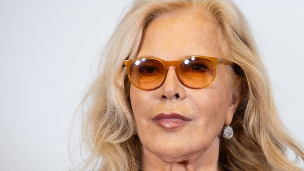 "Comment je dépense mon argent ?" : Sylvie Vartan dévoile sa maison chic, pépite nichée dans le 16e arrondissement