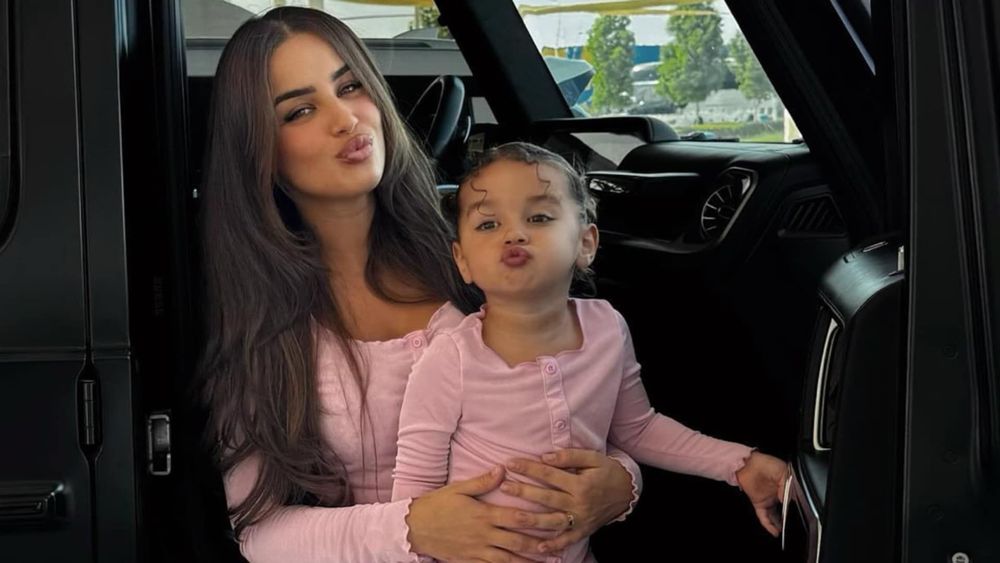 "Elle n'a pas choisi" : des images de la fille de Kamila provoque un tollé sur la Toile, les internautes sous le choc !