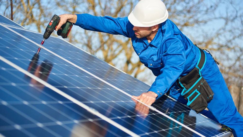 Panneaux photovoltaïques : une bonne et une mauvaise nouvelle pour l'autoconsommation d'électricité