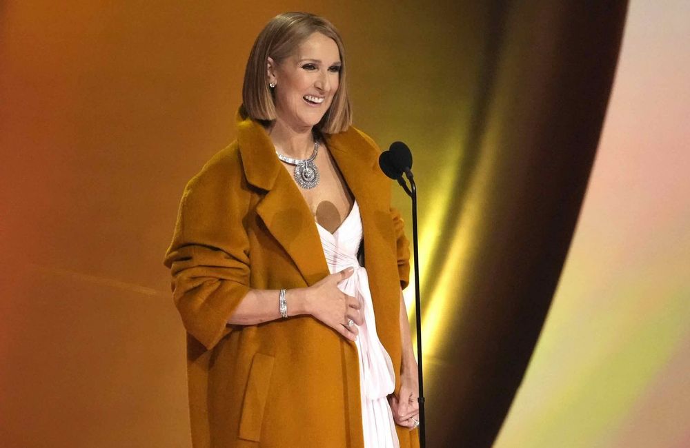 Céline Dion chante « I’m Alive » entourée de ses fils : cette vidéo qui réjouit les fans