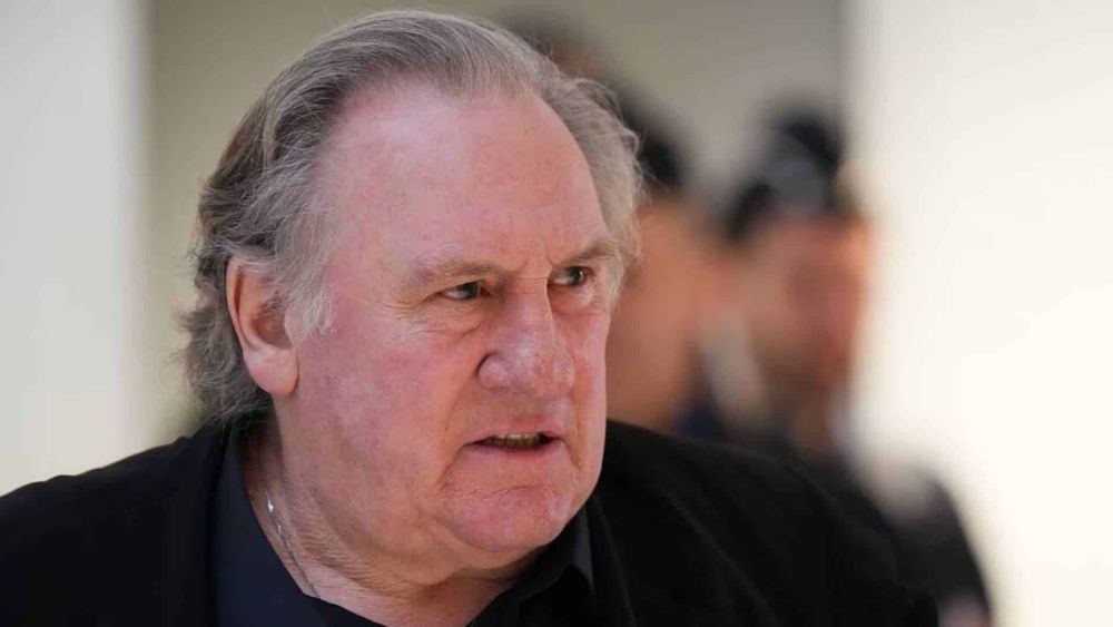 Procès Depardieu : le parquet requiert dix-huit mois de prison avec sursis contre l’acteur, le verdict attendu le 13 mai