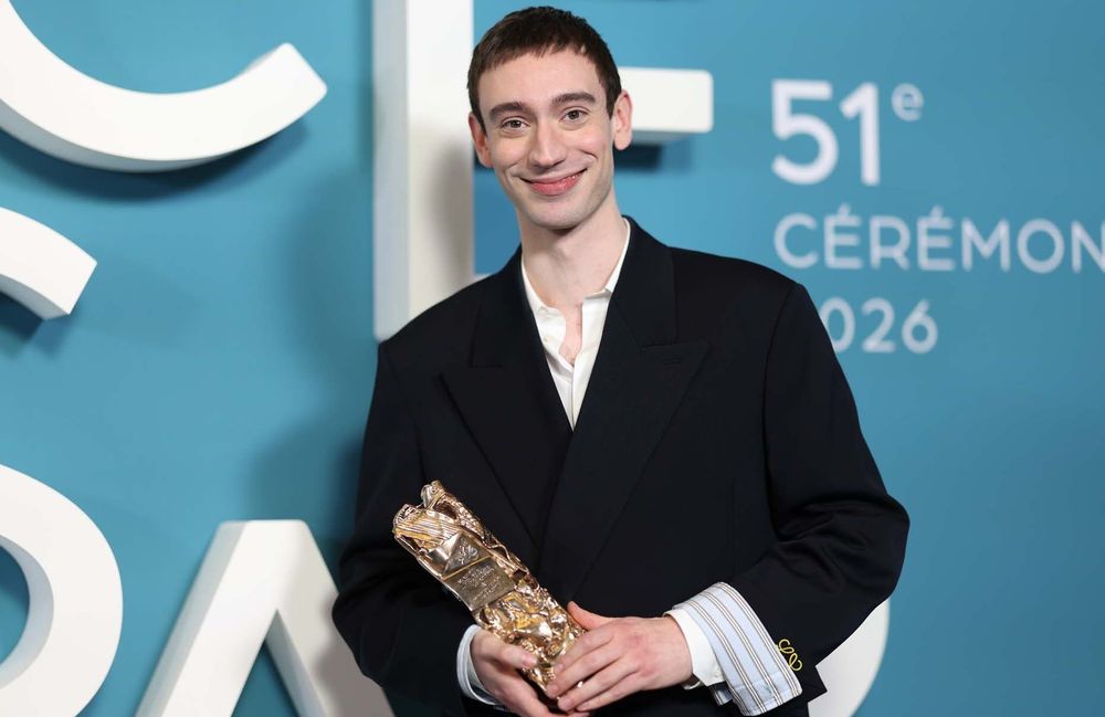 Théodore Pellerin : 3 choses à savoir sur l’acteur, lauréat du César de la révélation masculine