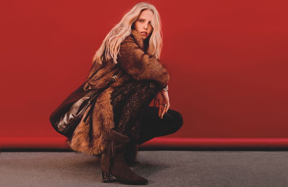 Best of mode de la semaine : Daisy Edgar Jones ambassadrice pour Boucheron, la première campagne de Givenchy signée Sarah Burton…