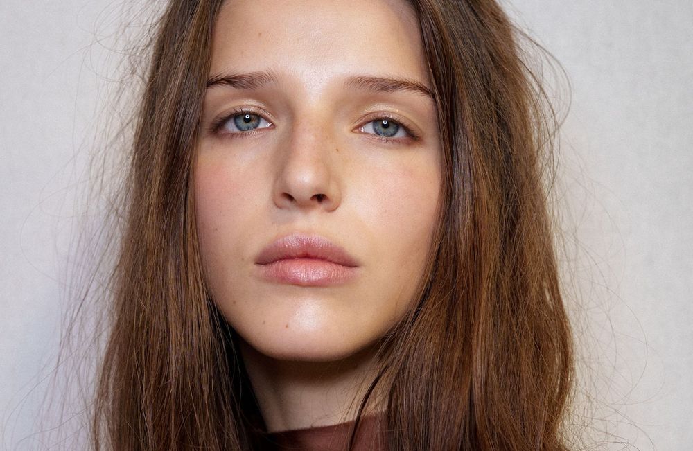 Dépression saisonnière : pourquoi vos cheveux subissent aussi les effets du manque de soleil