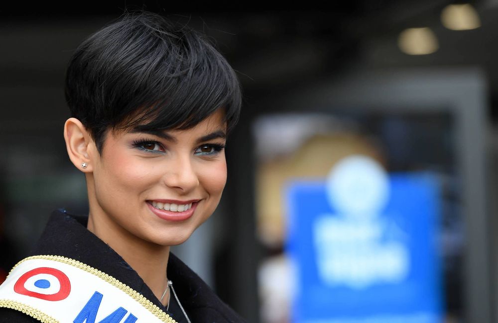 La Miss France Ève Gilles nommée « ambassadrice » des mathématiques auprès des filles
