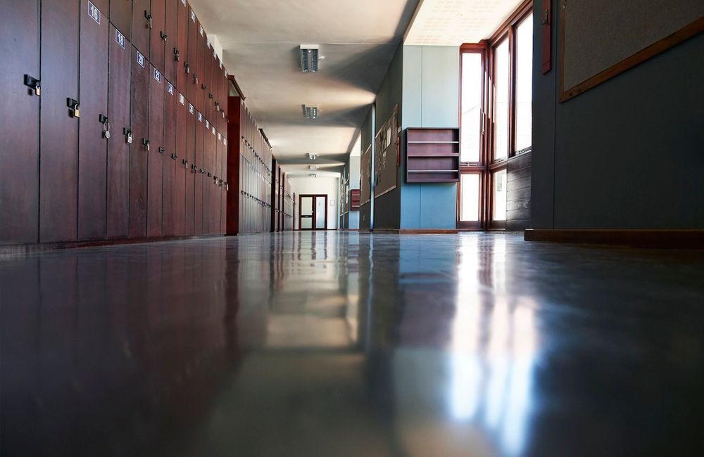 Attaques au couteau, rixes et armes blanches dans les cartables : mais qu’est-il arrivé à l'école de la République ?