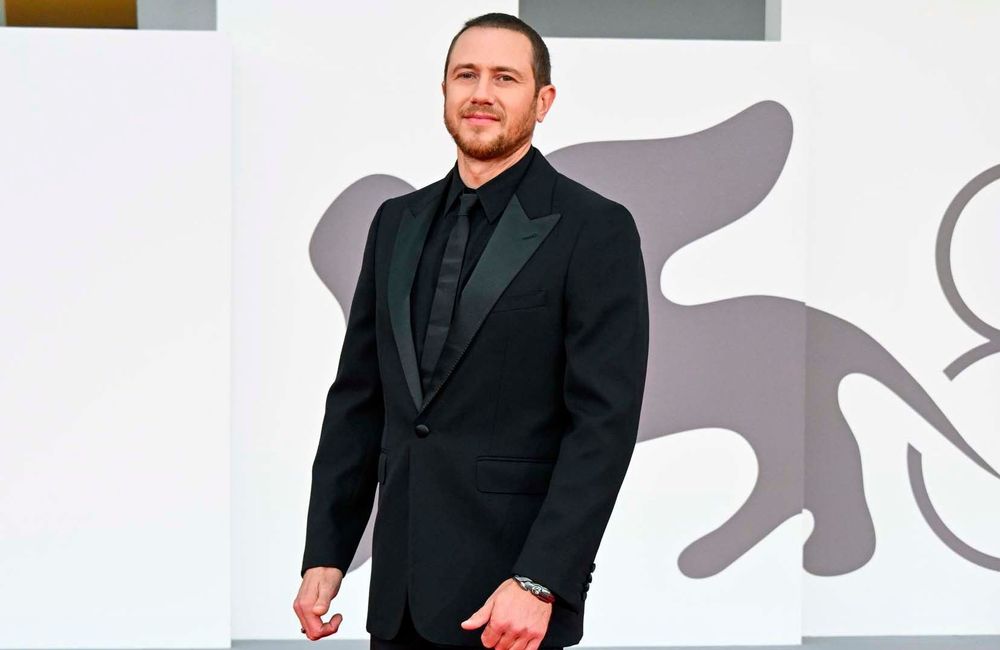 Bastien Bouillon : le « boy next door » du cinéma français qui ne nous laisse pas indifférentes