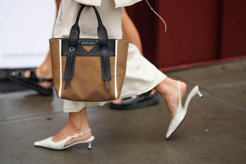 Ces chaussures à talons élégantes continueront de faire fureur à la rentrée