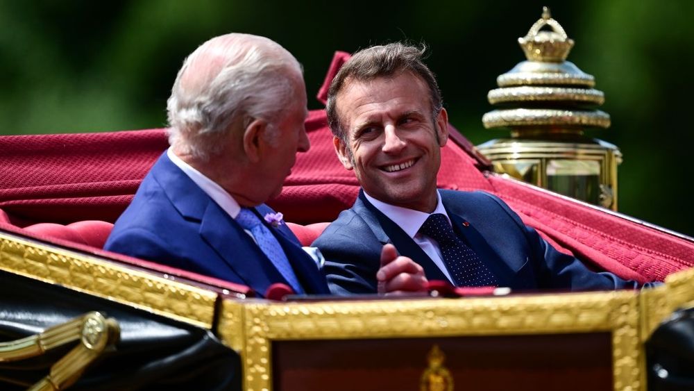 Emmanuel Macron à Londres : entre "moment important" diplomatique et tensions présidentielles