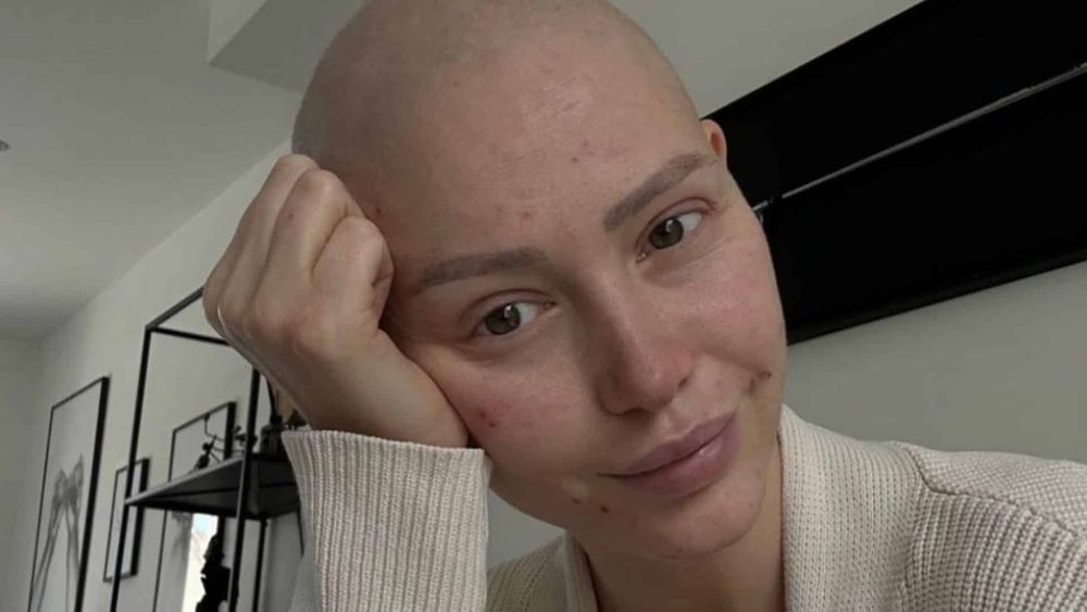 Eloïse Appelle : atteinte d'un cancer, elle fait des confidences bouleversantes sur la maladie, "je ne tenais plus sur mes jambes..."